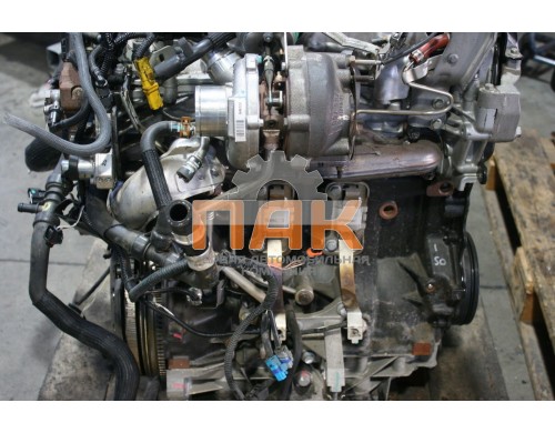 Двигатель на Nissan 2.3 фото